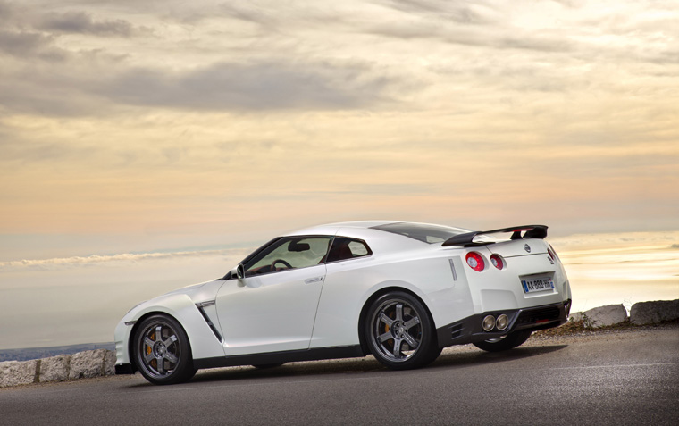 2011 R35 Nissan GT-R Egoist Picture